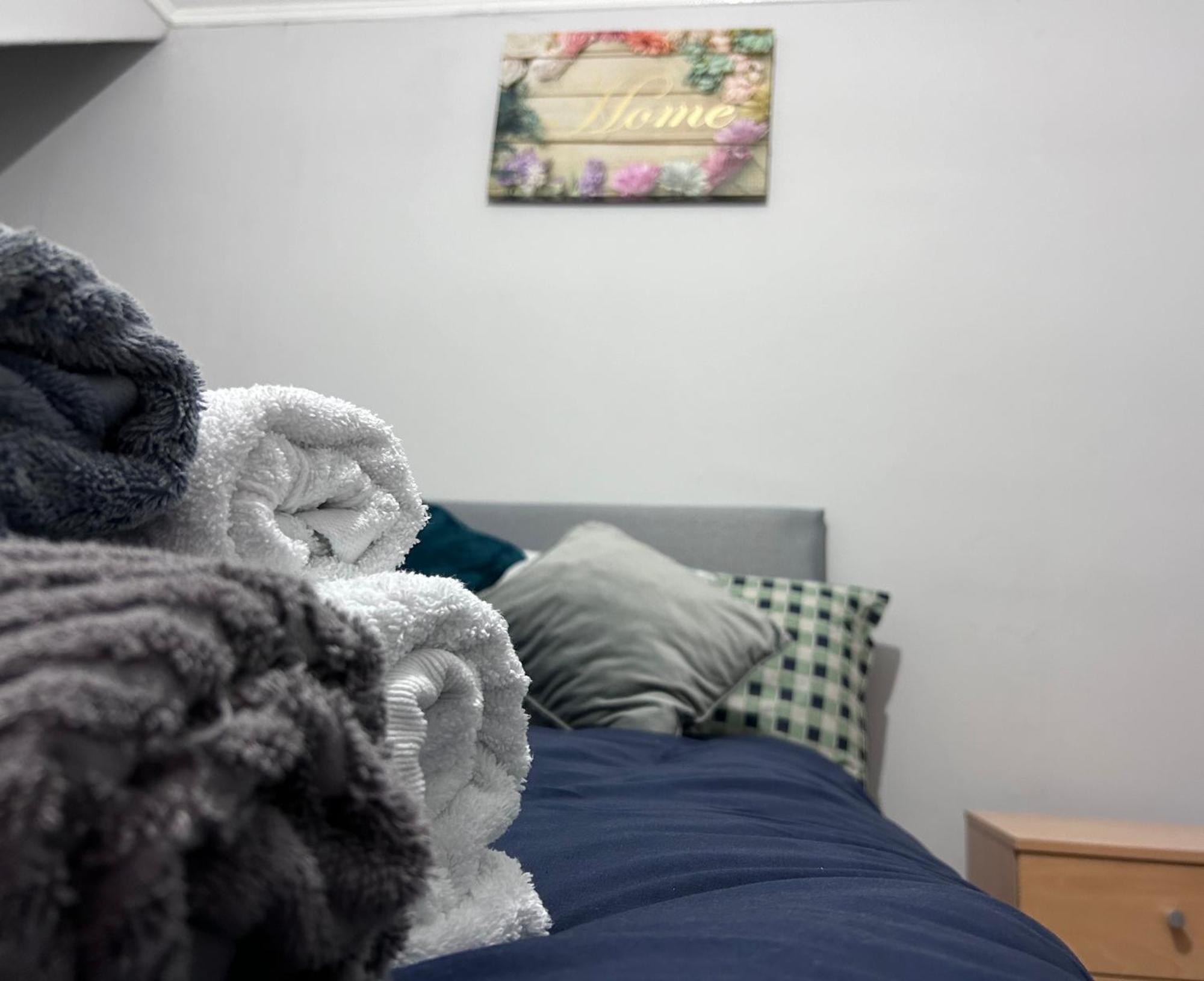 Urban Oasis:Perfect Stay In City Edinburgh Room photo